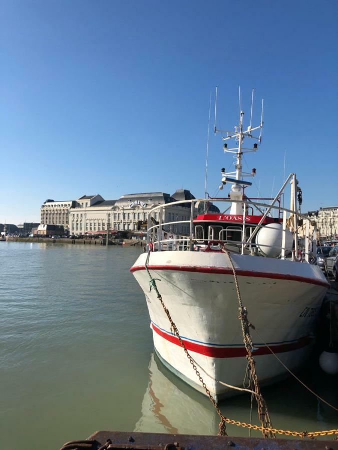 L'Etoile De Trouville Zewnętrze zdjęcie